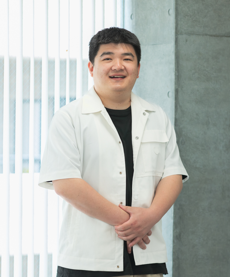 海外事業部EC担当：羅