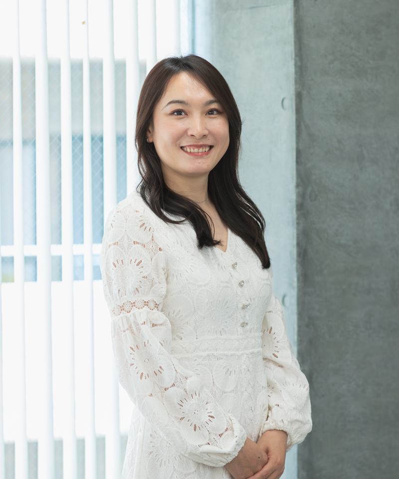 海外事業部調達担当：呉
